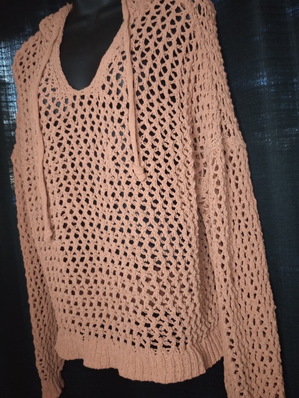 Nicole Miller Artelier Open Knit Crochet Fisherman Hoodie Coverup - GUC - Large